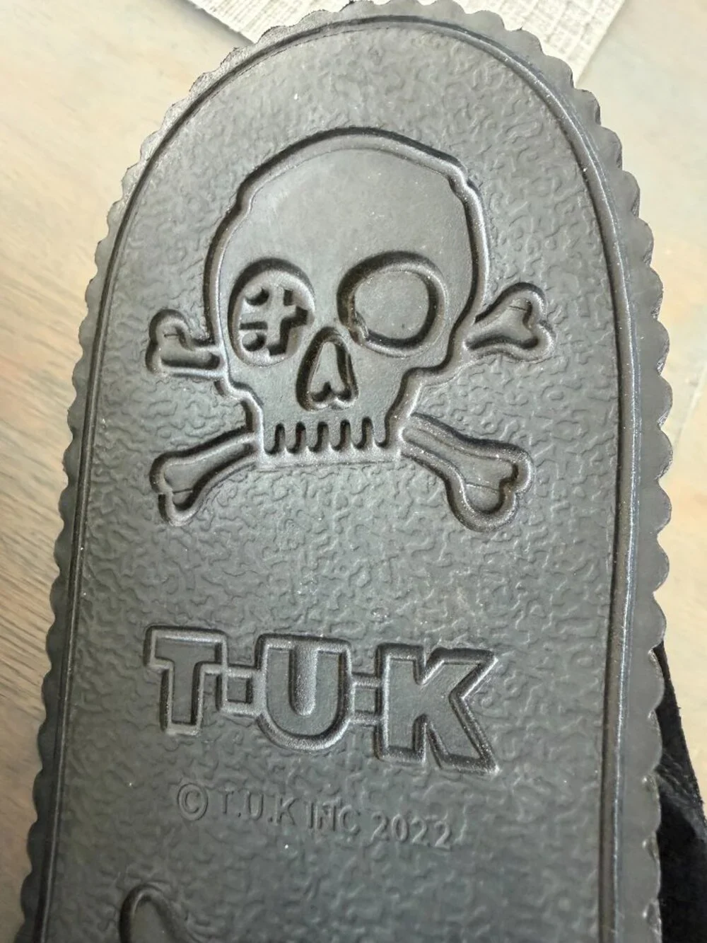 tuk mens suede